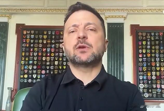 泽连斯基:“我刚与斯洛伐克总理菲佐进行了良好的通话，我们正式感谢斯洛伐克解除了对