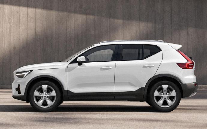沃尔沃官方发布了 XC40 限量版车型的图片。这款车仅限量 100 辆，定位为紧