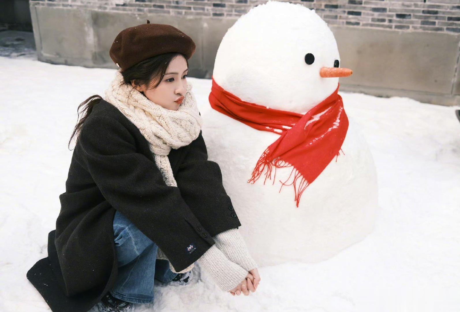 #白鹿两部新剧同时播##白鹿粉丝过年了#白鹿粉丝你们吃的好好 ​​​