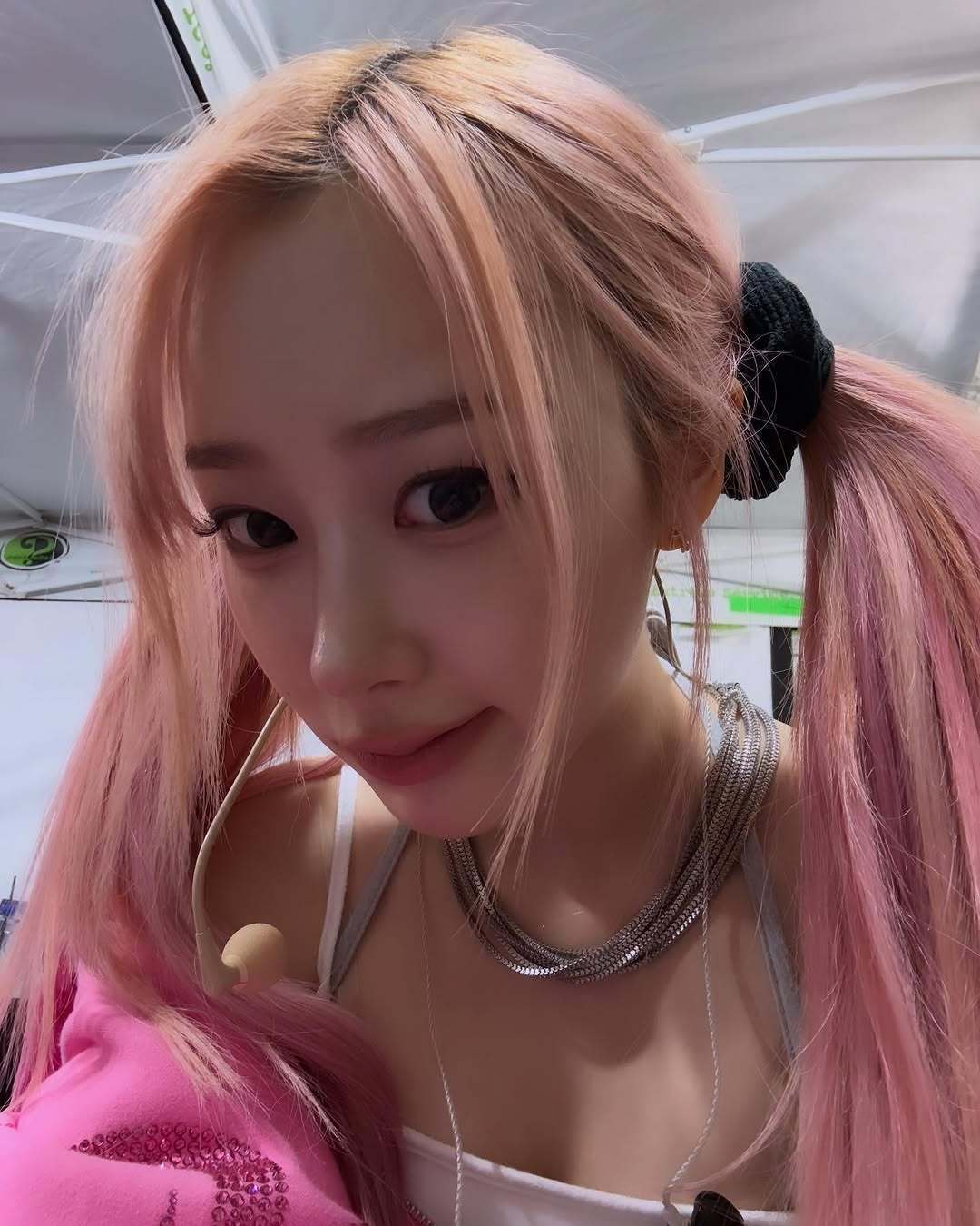 giselle粉发也很漂亮的宝贝 