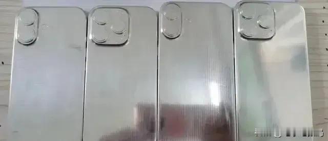 iPhone 16 全系列外观确认！
标准版和Plus版本后置镜头模组改回竖向排