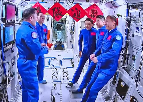 神舟二十三号刚完成太空会师，印度航天就闹了个国际大笑话！搞了整整20年的“加甘扬