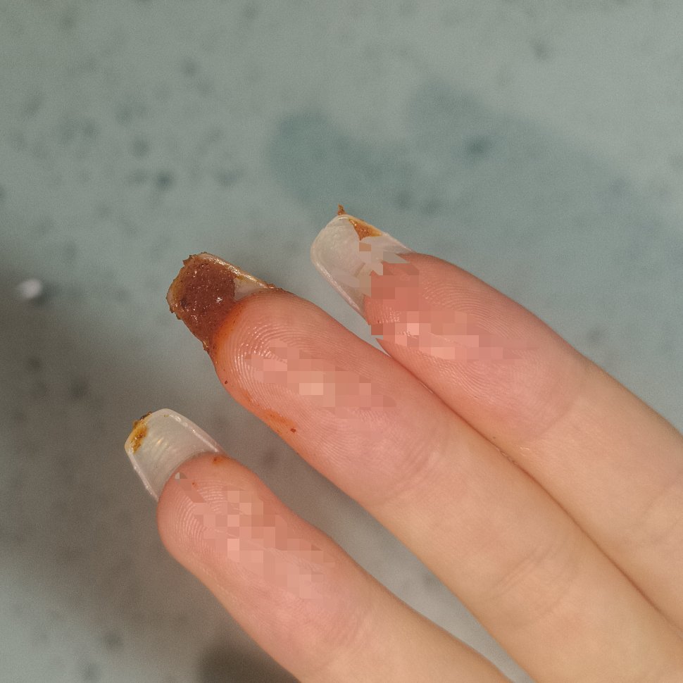 美甲缝里有泡面调料 救命吧🆘 