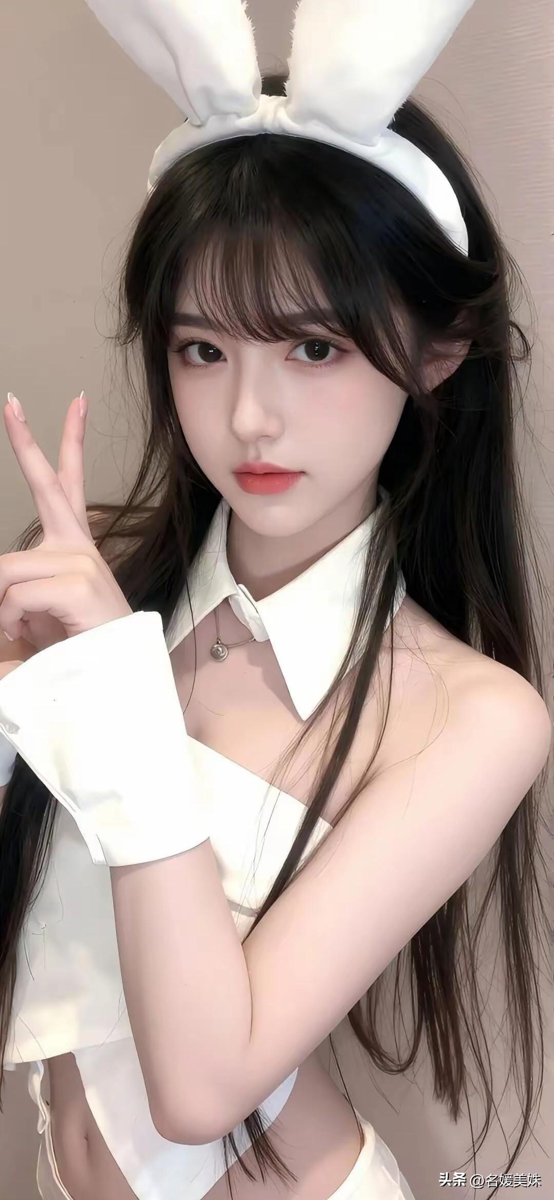 放下执念不是失去，而是找回了更完整的自己。