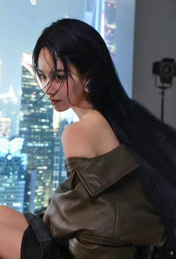 陈都灵行走的绿荷花 一抹青绿，万千风韵。陈都灵在非遗晚会的这身造型，仿佛将江南的