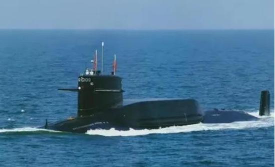 一场俄乌战争却是彻底将国际局势做出了改变！以往中美俄三国“一强两弱”似乎已然彻底