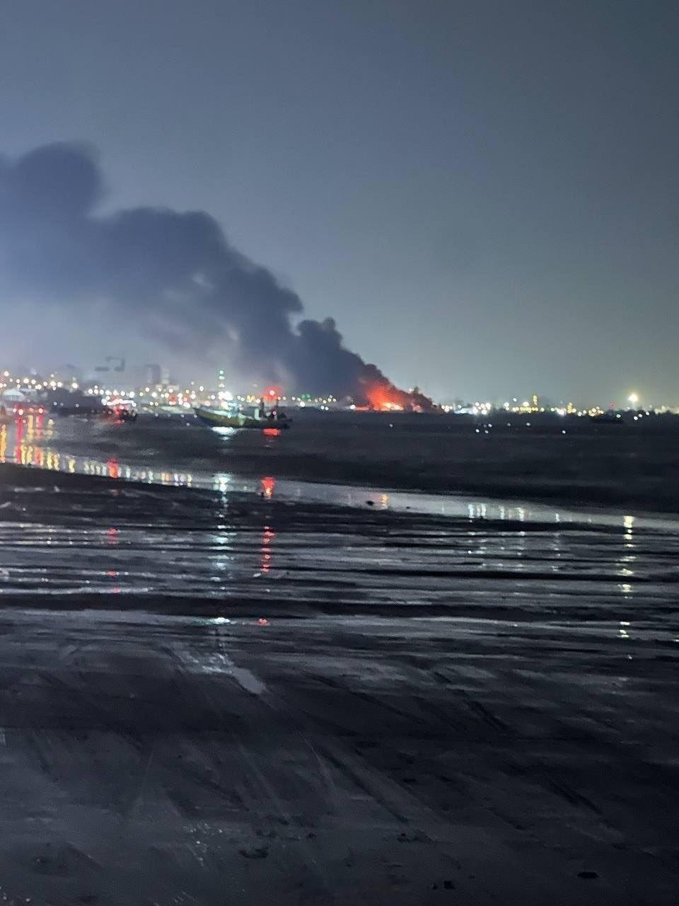 美军再次对伊朗实施大规模空袭美军再次对伊朗多地实施大规模空袭美军称对伊朗发动系列
