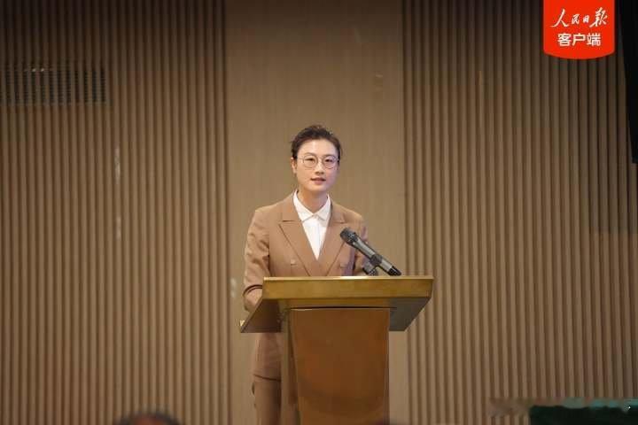 丁宁正式当选北京乒协会长！张怡宁任理事，国乒“北京力量”开启新篇章6月7日，北京