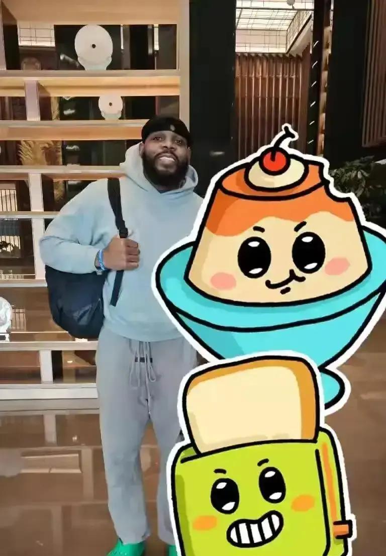 山西队最后一张牌打错了？
 
1月14日刚把伯顿换成泰勒，外援名额清零。现在想补