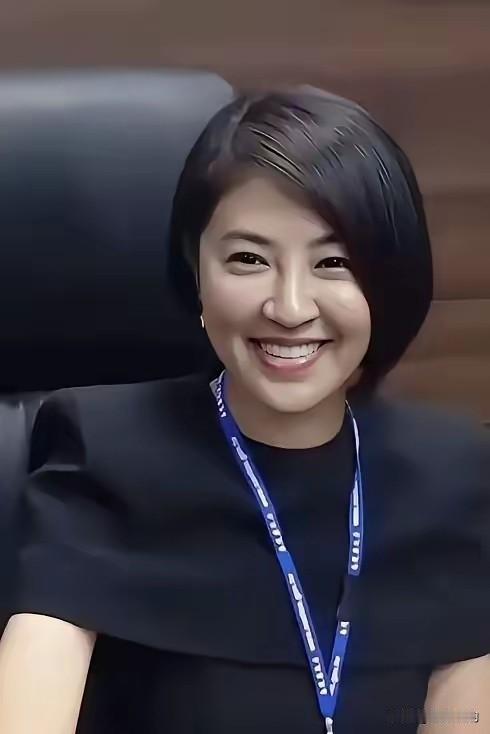 要给许淑华点赞！作为国民党南投县的县长，许淑华顶住了民进党的禁令，来厦门参加海峡