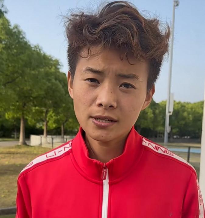 5月8日讯 5月7日，在第15届全运会足球竞技组成年女足预赛A组第二轮比赛中，王
