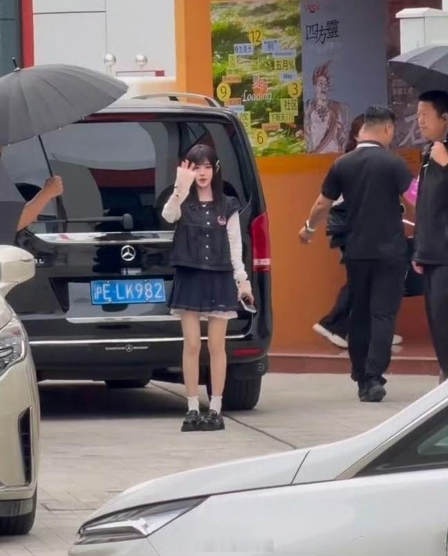 好奇，鞠婧祎身高？ 