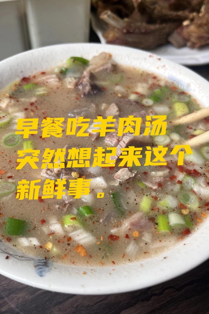 现在的人啊，出轨的方式真的太隐秘了，真是让人防不胜防。
我这个单元的的一个大哥，