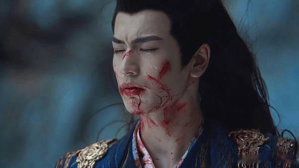 战损版张凌赫 在剧里别再扑了[允悲] ​​​