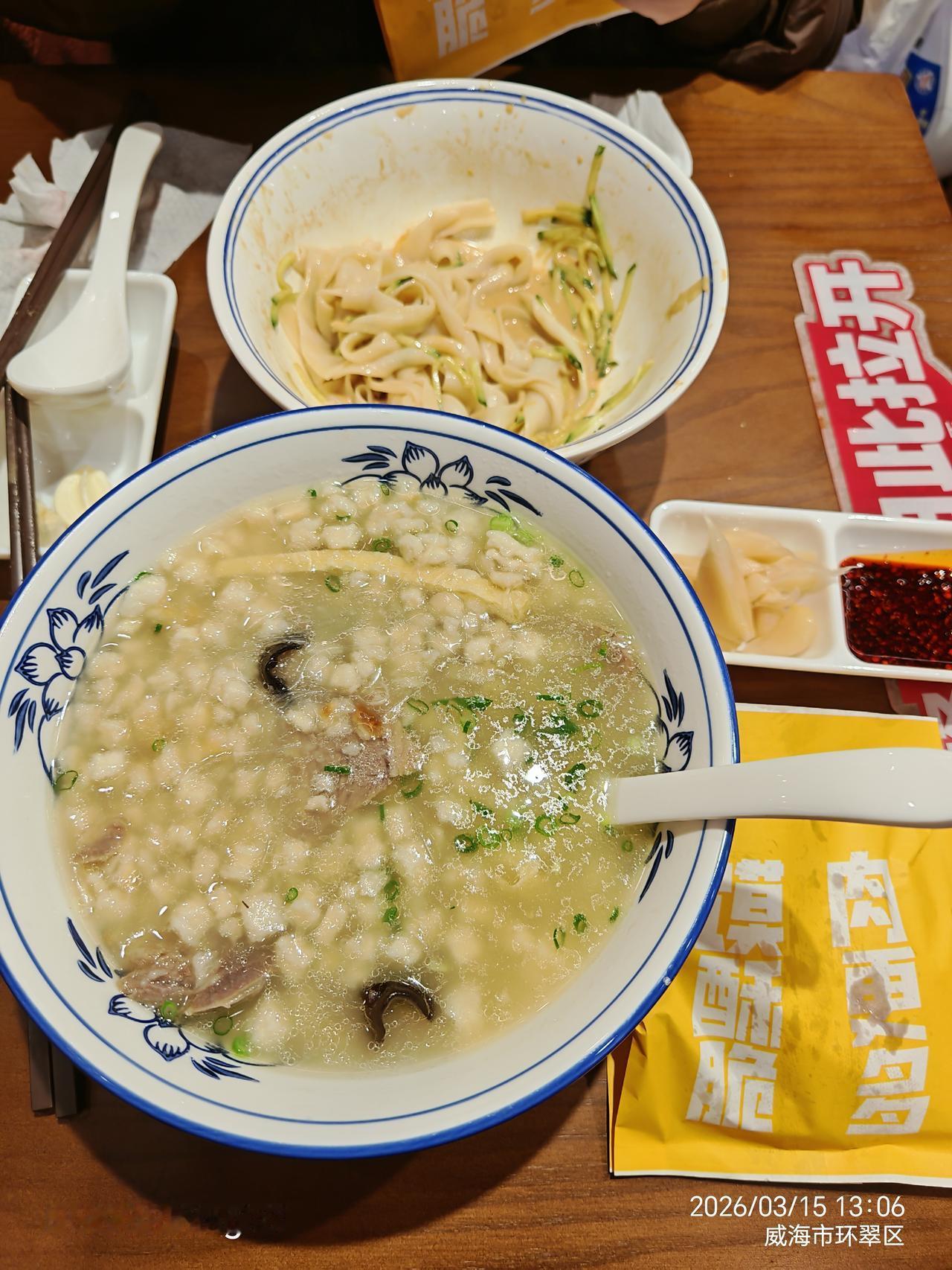 晒一晒最近吃过的美食羊肉泡馍摸