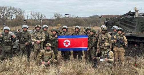 朝鲜突然发财了，直接入账144亿美元！出兵2万军队，再拿出几十年库存弹药，就获得