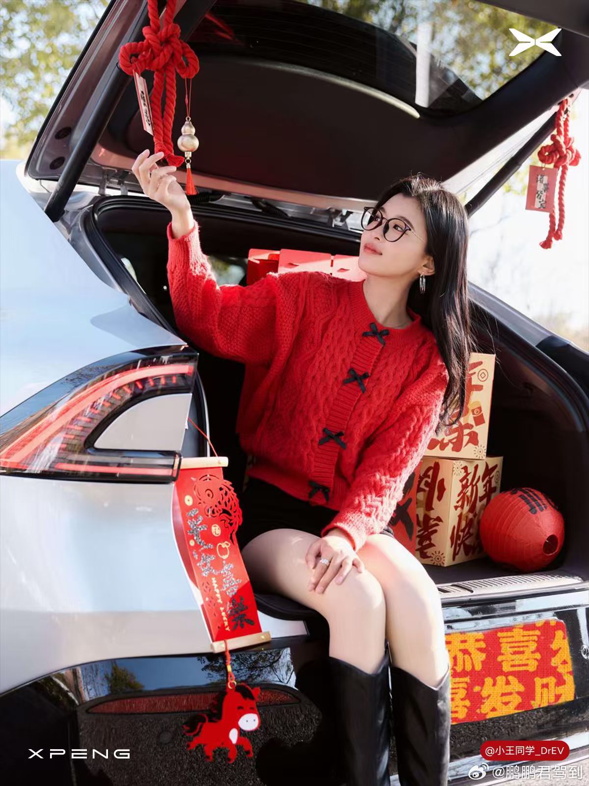 满载而归，这是属于中国人的过年仪式感！后备厢塞满给爸妈的年货，后排带上孩子和萌宠