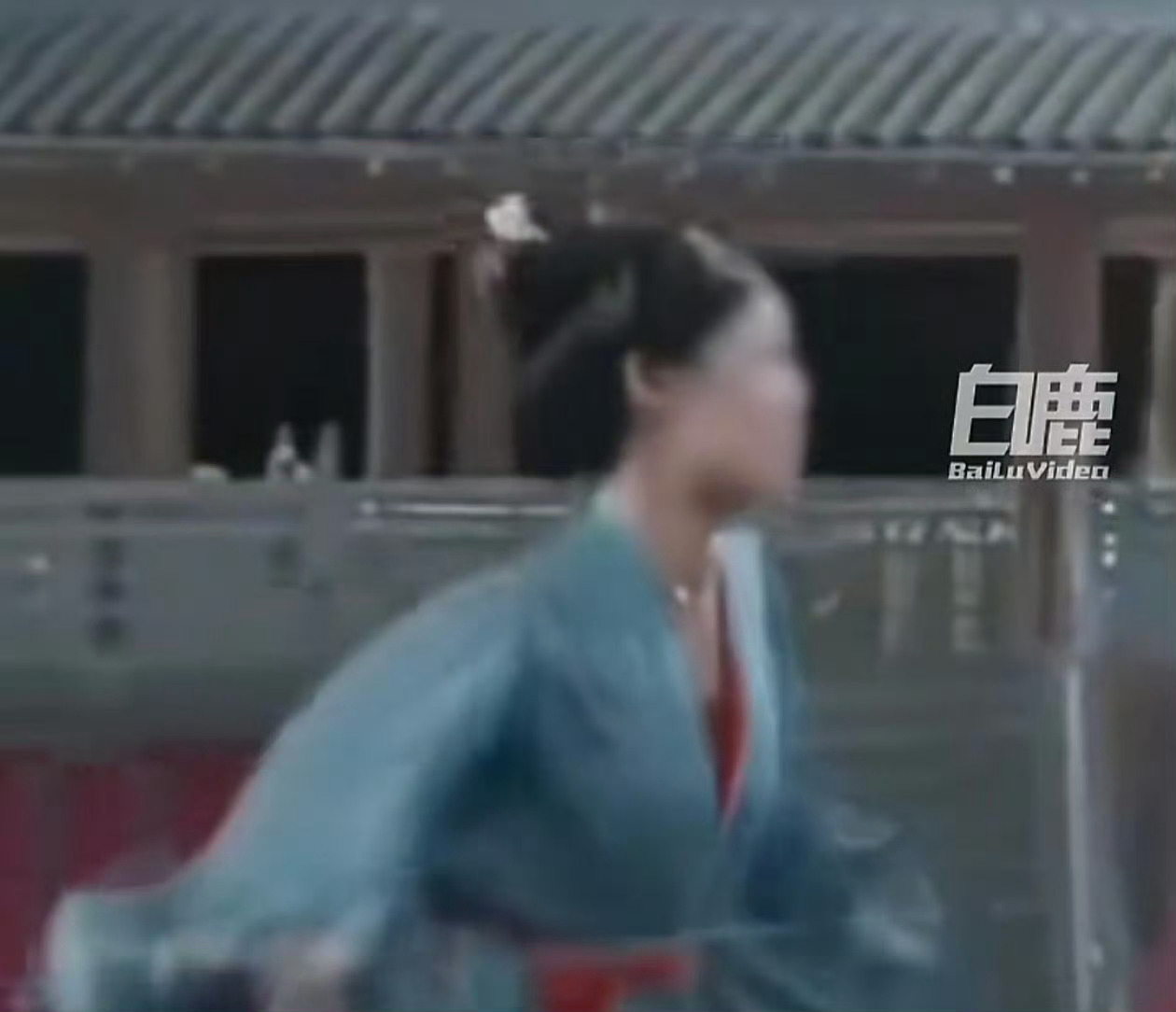 白鹿 喝茶替身 白鹿喝茶用替身了吗我咋没看出来呢 