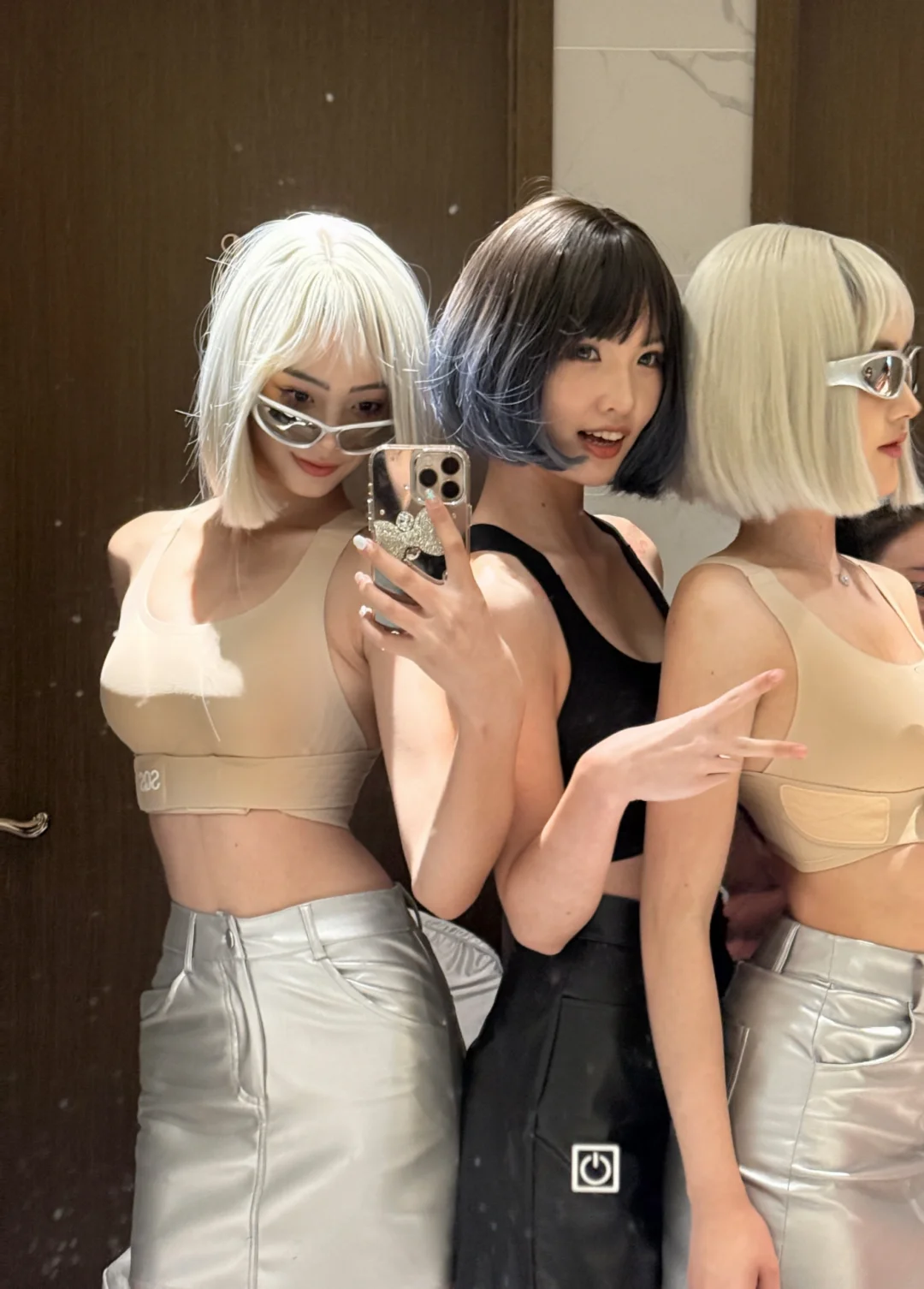 今日这组AI美女，朕喜欢！