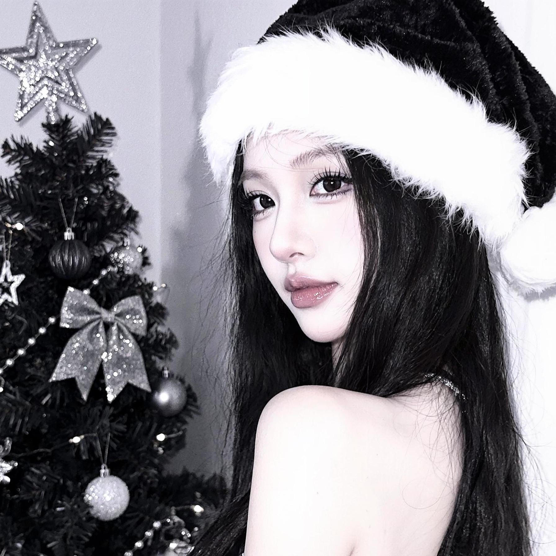 是适合做头像的圣诞冷调照片吗