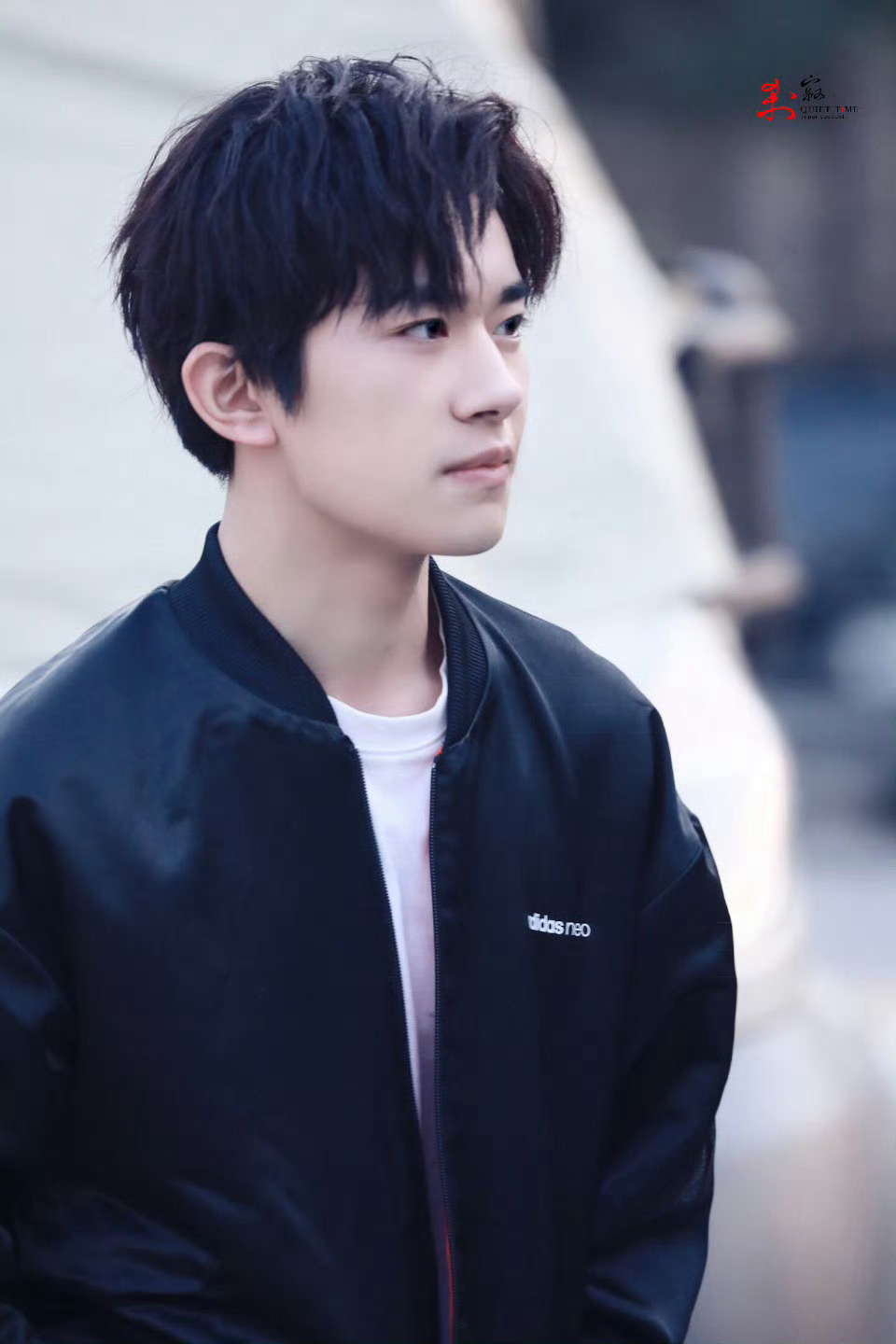 从小就哥味十足四字 易烊千玺 yyqx 四字弟弟易烊千玺电影蛮荒禁地