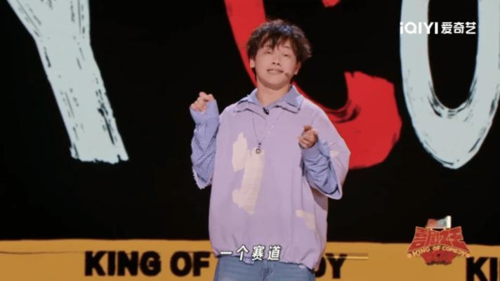 小佳辟谣脑瘫是因为爱喝酒自己喝酒控制不好量，但小佳却羡慕李白可以有逻辑的写出好的