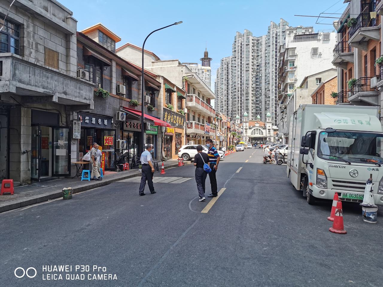 七旬有四老人忆童年：当年的汉口车站路，热闹又安心
 
我生于1952年，今年7月