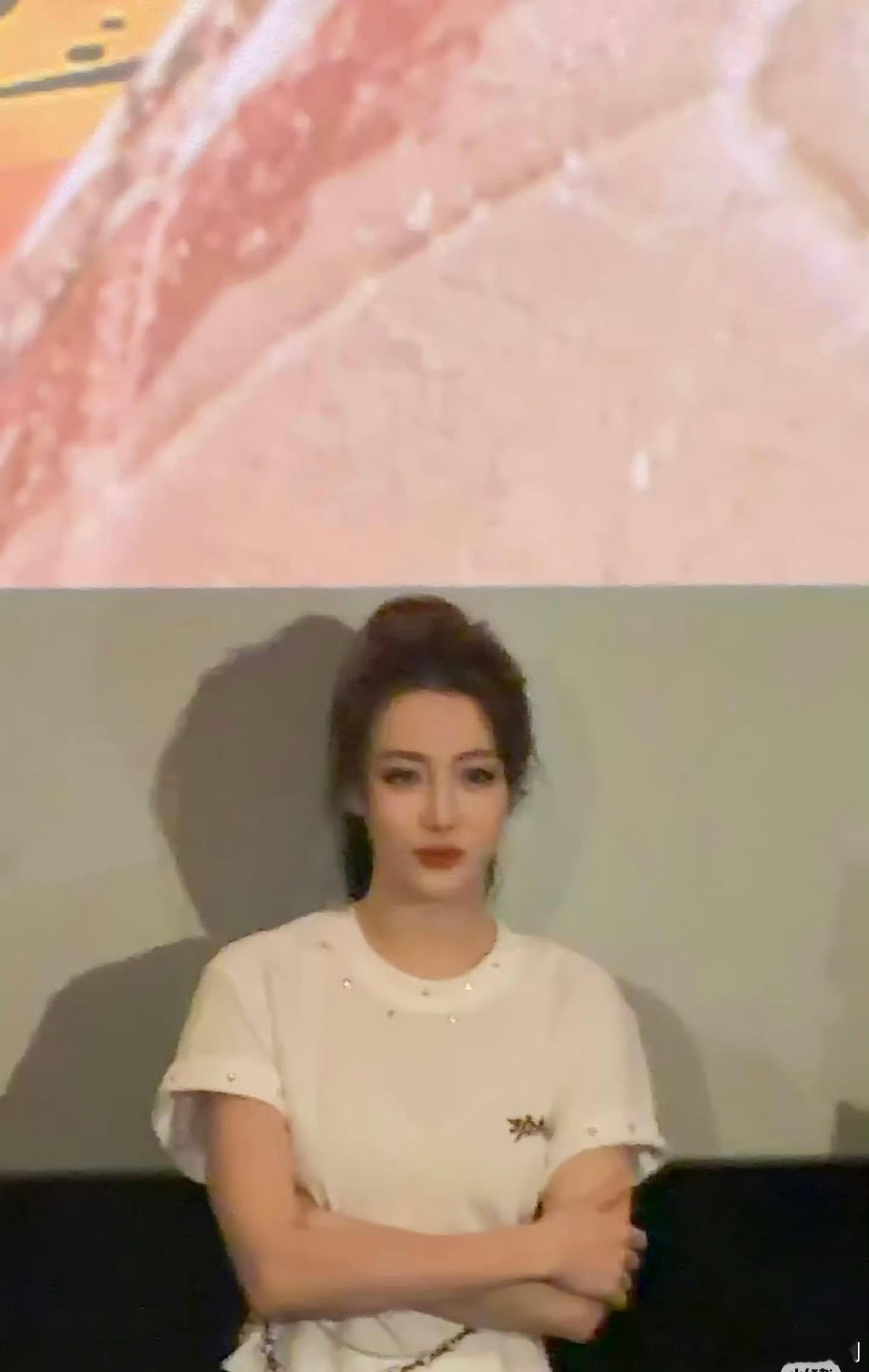 迪丽热巴真的周星驰功夫女足的差不多每一场路演都在跑啊……很少看到她这么投入的啊…