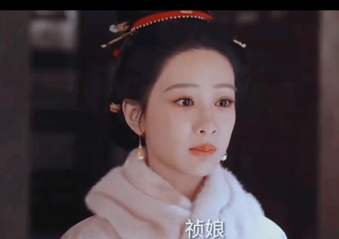 杨紫的《家业》改名成《祯娘传》，给人的感觉Low的不是一点半点
原来叫《家业》多