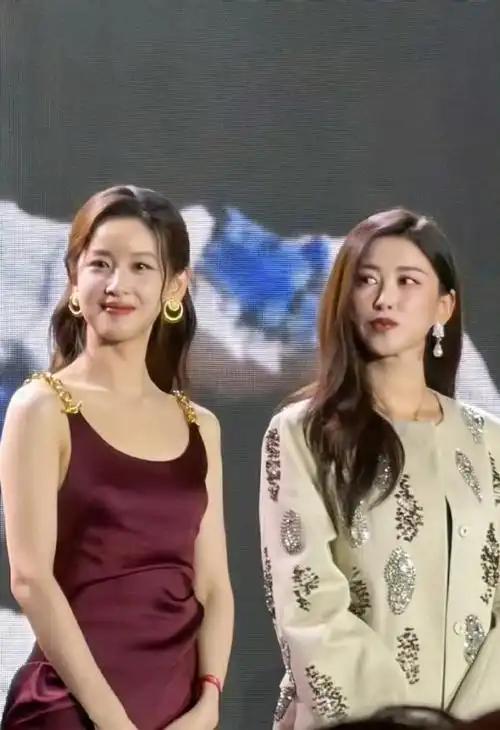女人走过的路会藏在气质里
31岁的章泽天，拒绝张艺谋出演《山楂树之恋》，拒绝进入