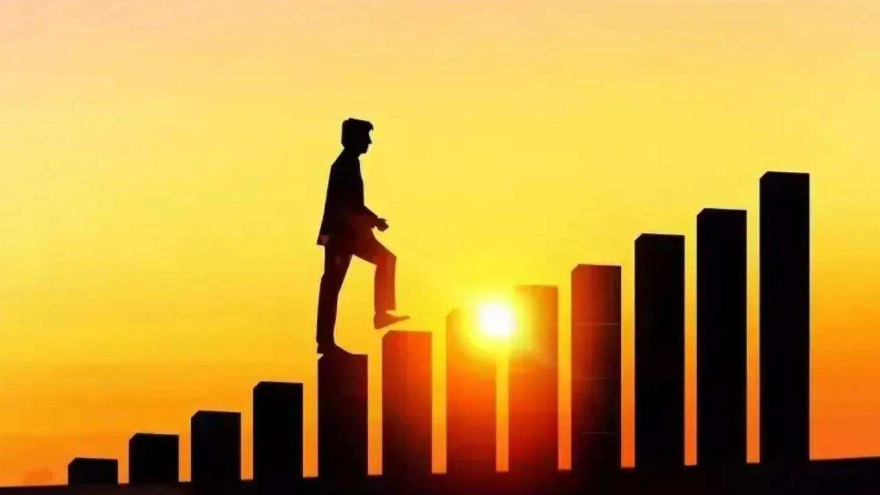 古往今来，最成功的人生总结：
主要在于人生的重要节点，边上都有谁。

6岁  ：