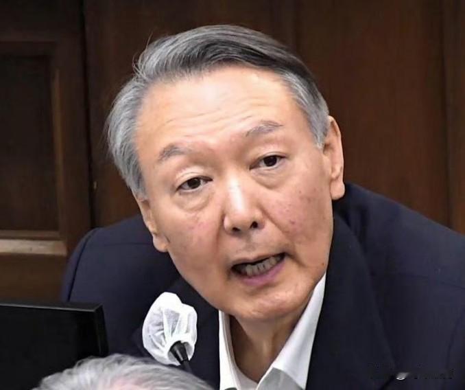 从司法英雄到总统
从总统到阶下囚
尹锡悦是如何为爱失去一切的！

因妨害公务等罪