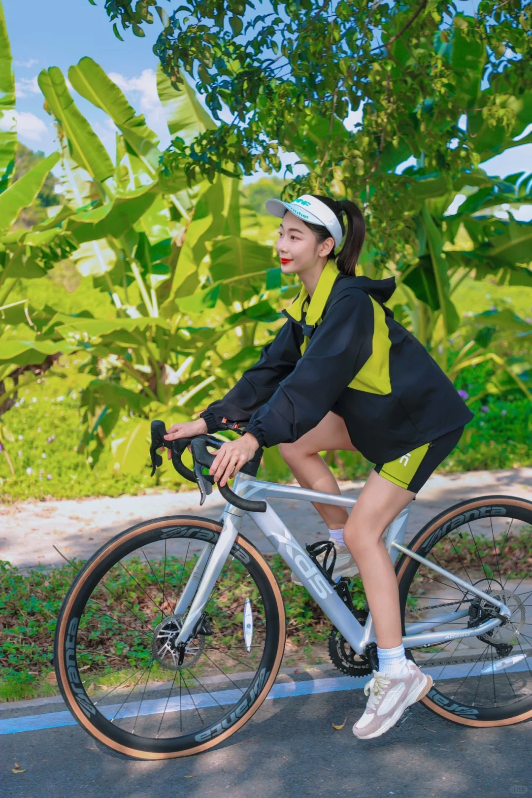 🍂秋风里的自由骑行，骑一天，乐一天🚴‍♀️