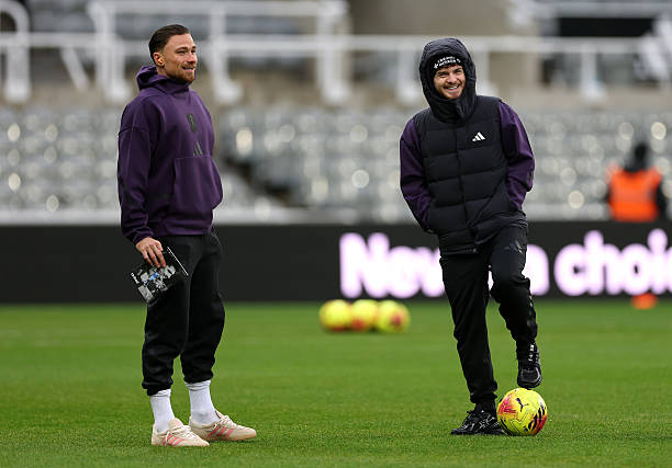 维拉随队记者：埃梅里坦言，尽管埃利奥特在上周日重返球队大名单，但他的处境并未出现