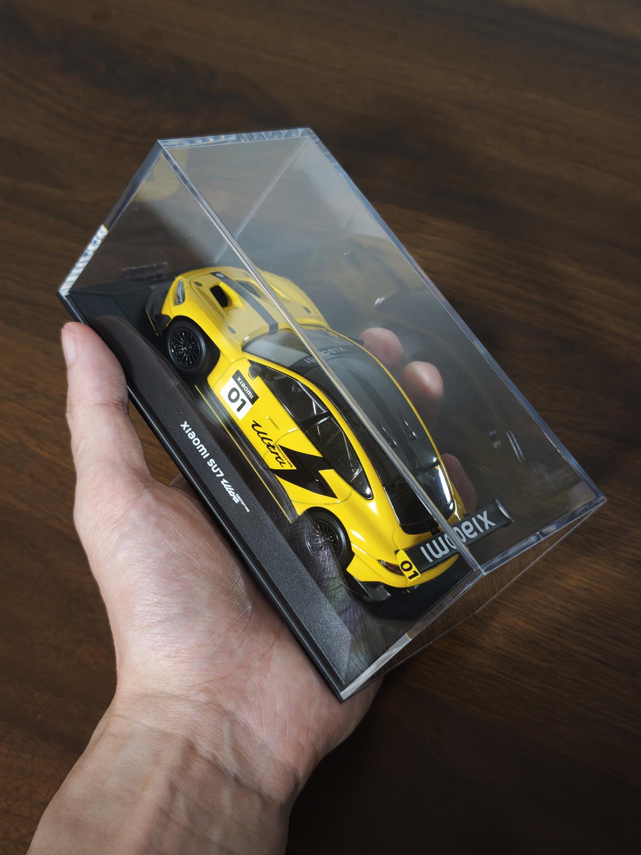 SU7 Ultra Prototype 1:43 合金车模 挺漂亮！小米SU7u