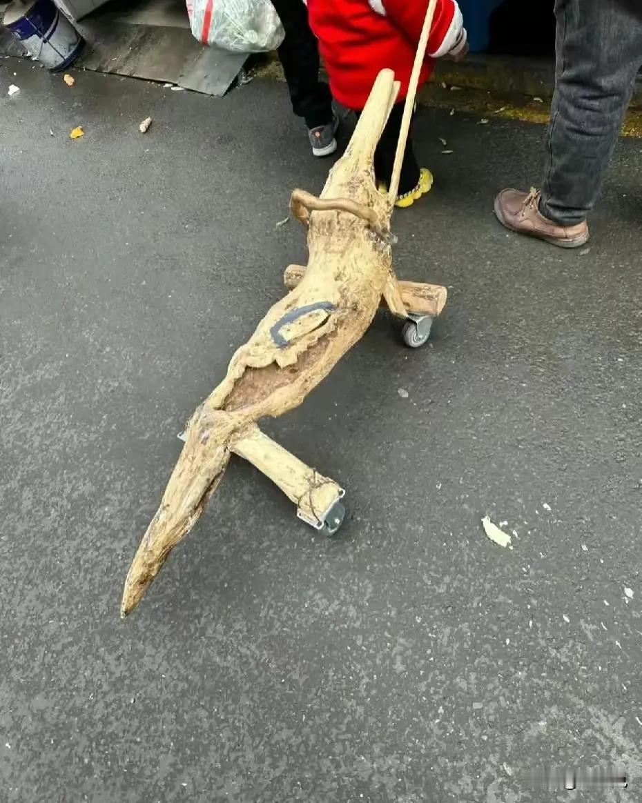80后 小的时候如果有一个这样的玩具，绝对是村里面最靓的仔[灵光一闪]