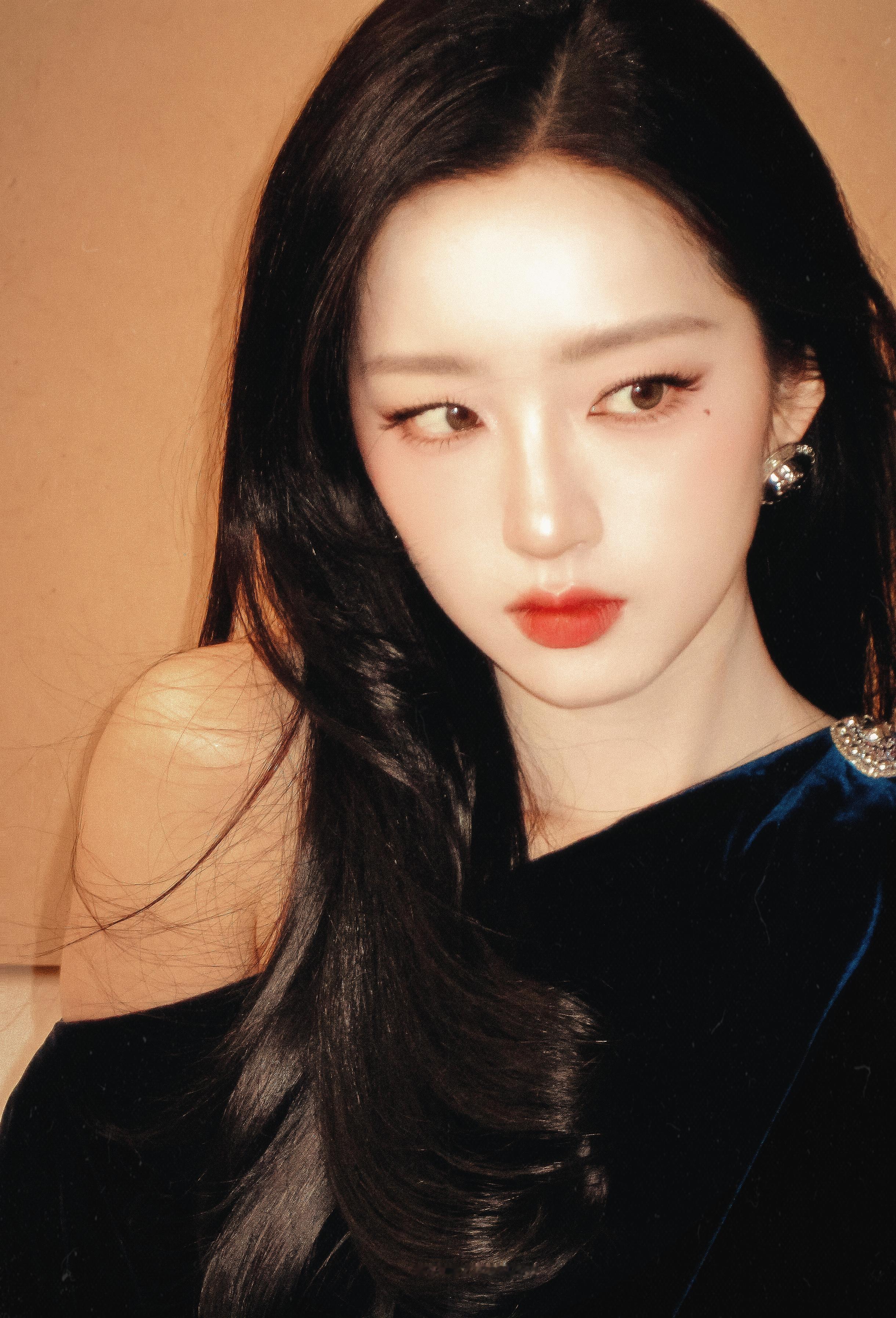 邓恩熙✨ ​​​