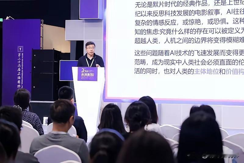 AI的泛滥，将是国家和民族的灾难。
 
我国如今已初步进入AI的时代。机器人搞卫