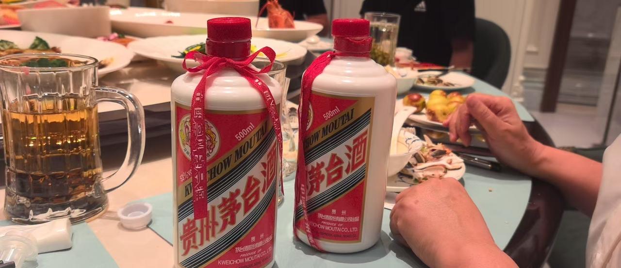 8月中旬，西宁一位亲戚的孩子考上了上海交通大学，于是在西宁鼎盛海鲜一号举办升学宴