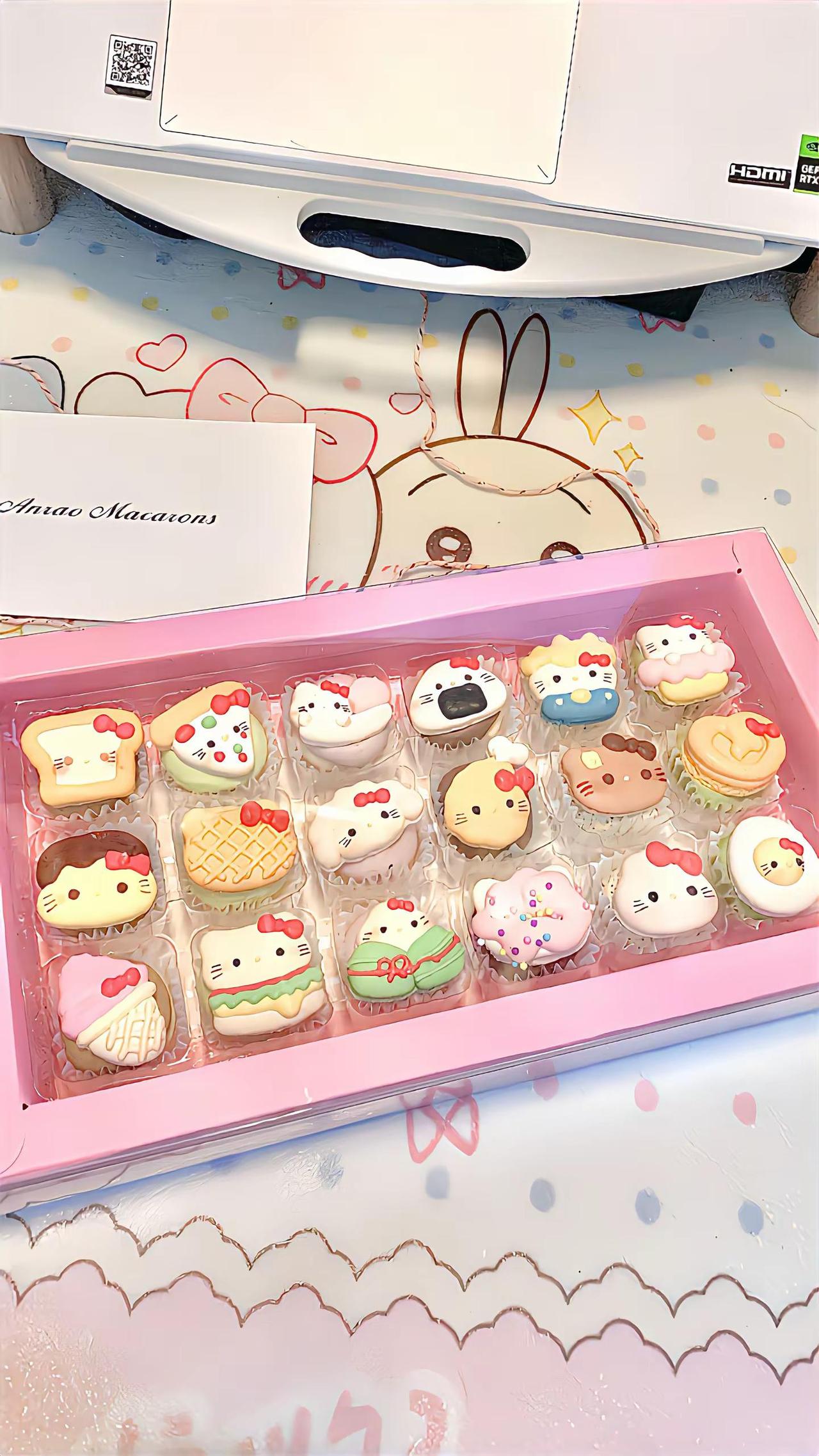 幸福是一盒𝗵𝗲𝗹𝗹𝗼 𝗸𝗶𝘁𝘁𝘆马卡龙萌物