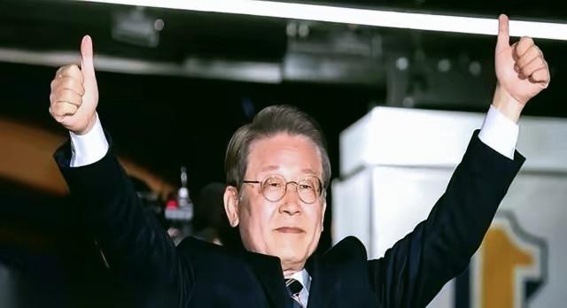 就在2025年9月26日，李在明干成了一件韩国历任总统做梦都不敢碰的事。他一锤定