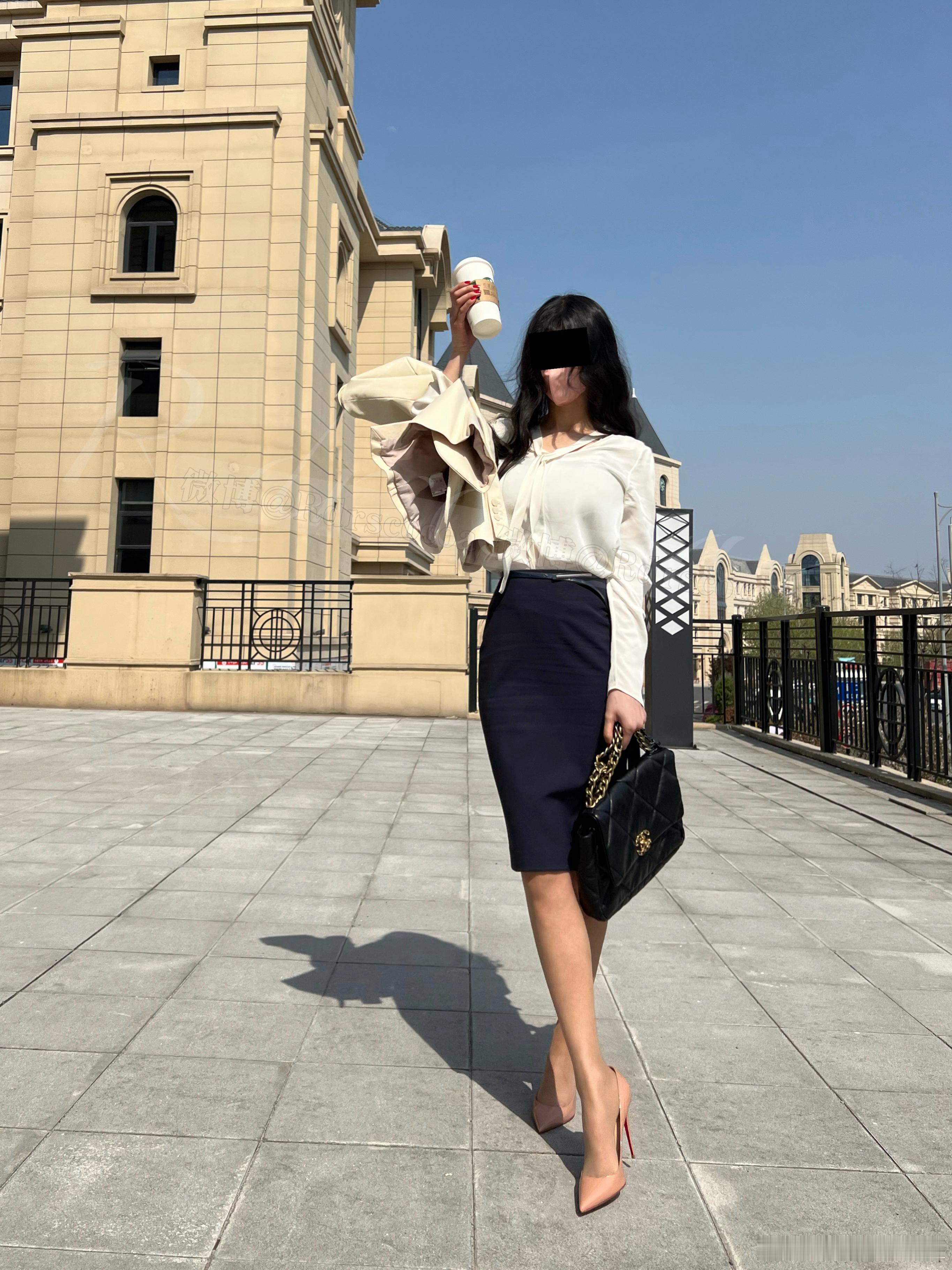 白衬衫今天穿什么ootd