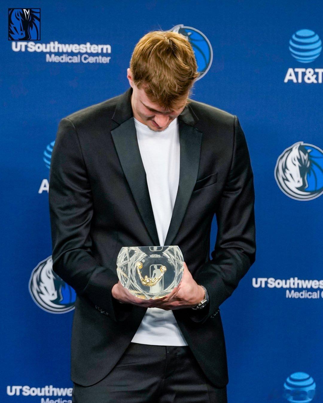MFFL 我牛官方发推。Cooper Flagg, hallelujah 🏆马