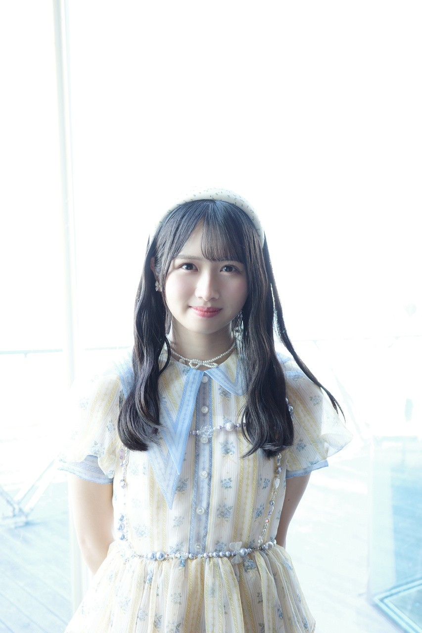 ひなの「夕暮れ時の横浜・大さん橋でパフォーマンスさせていただきました。風が気持ち