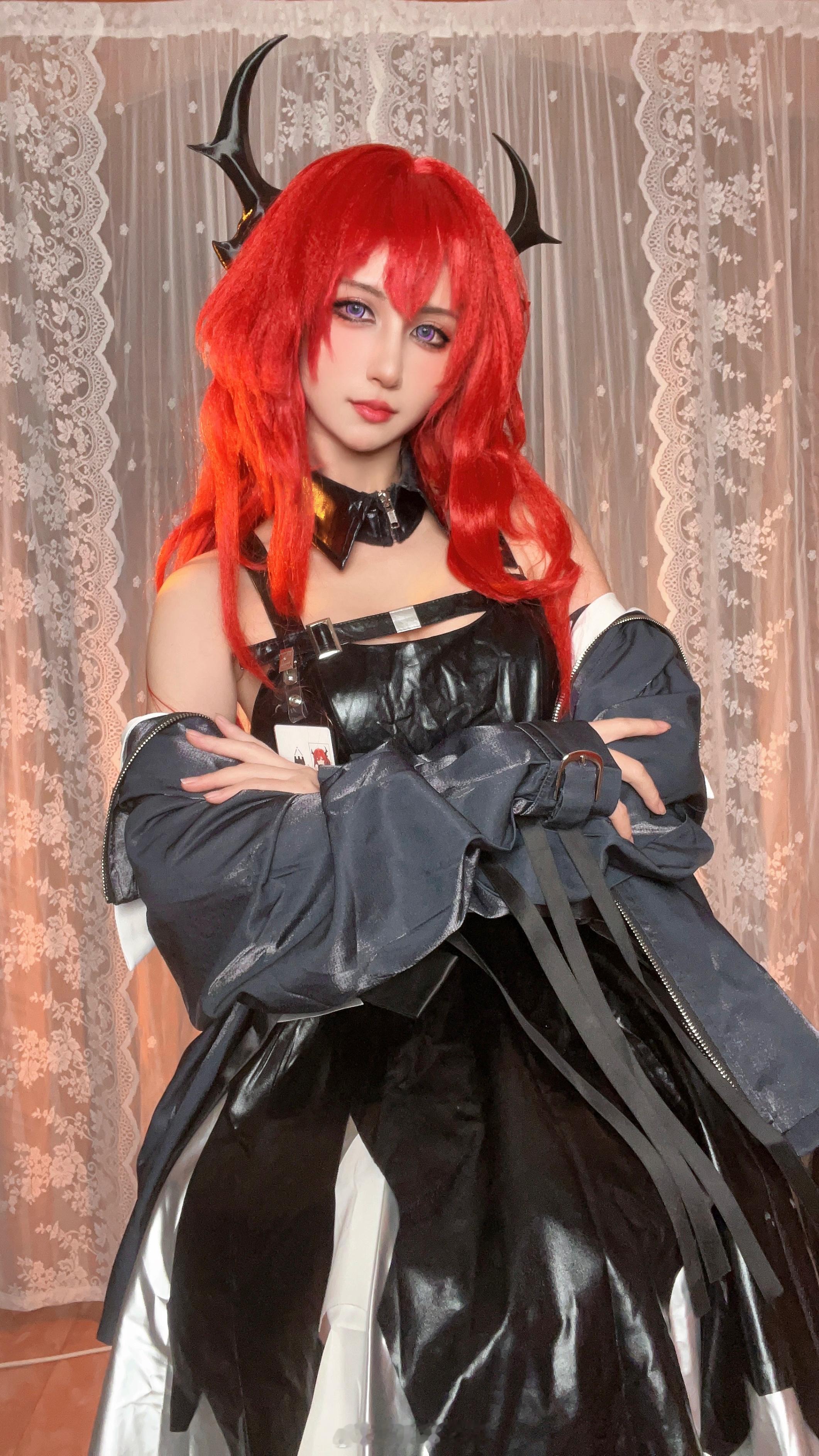 #二次元cos大赏##明日方舟##cosplay[超话]##史尔特尔# 好久不见