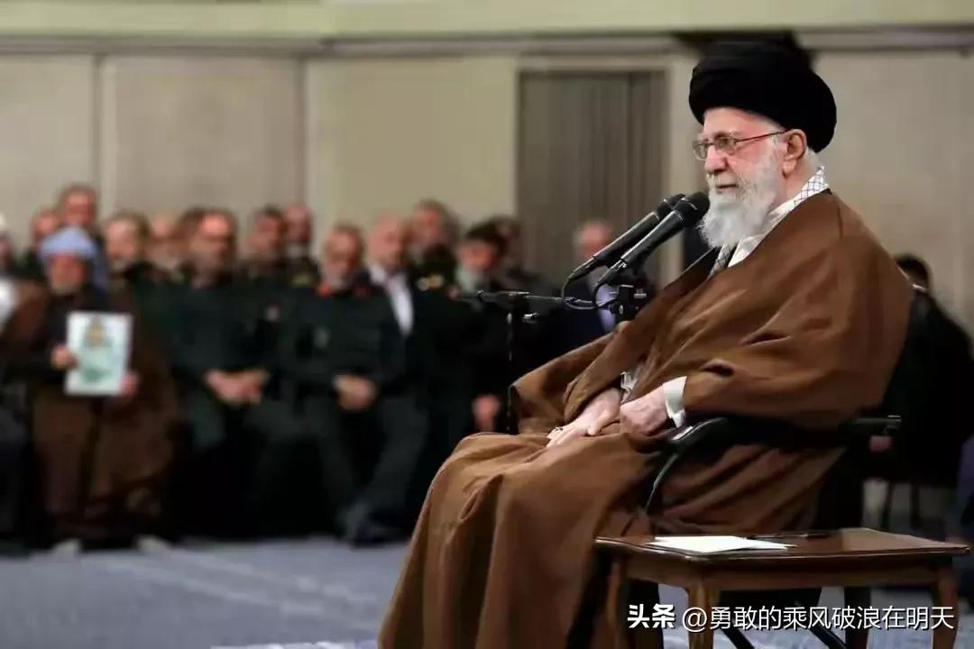 大家发现没，美国现在对伊朗，是所谓的各种威慑手段都用上了，但是就是迟迟不敢动手！