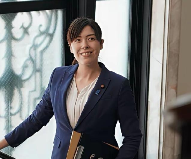 日本的经济安全保障担当大臣小野田纪美说：“依赖一个不喜欢某些东西，就使用经济胁迫