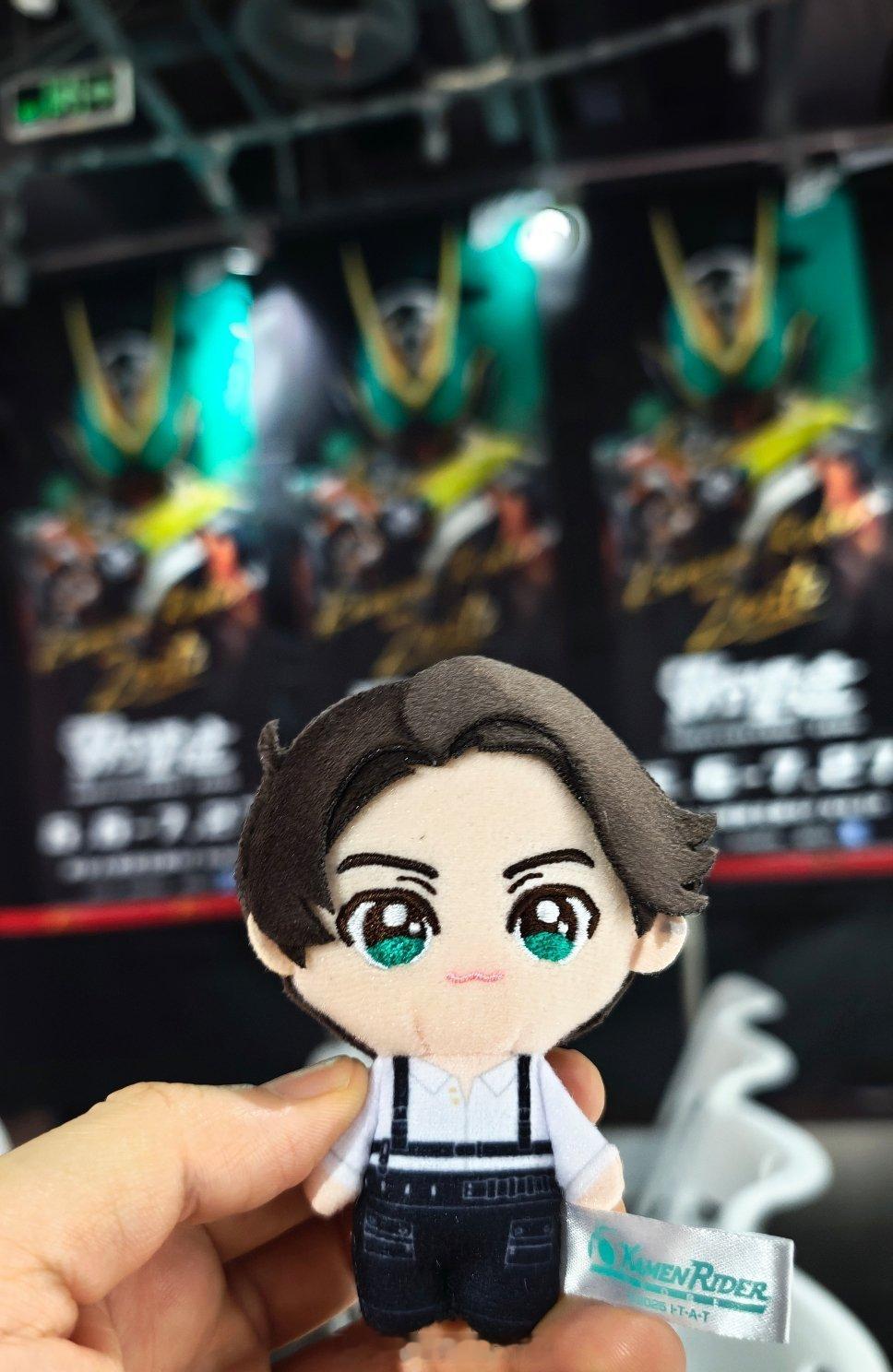 下班急匆匆赶到灾厄大王的见面会好疲倦 上海·上海静安大悦城