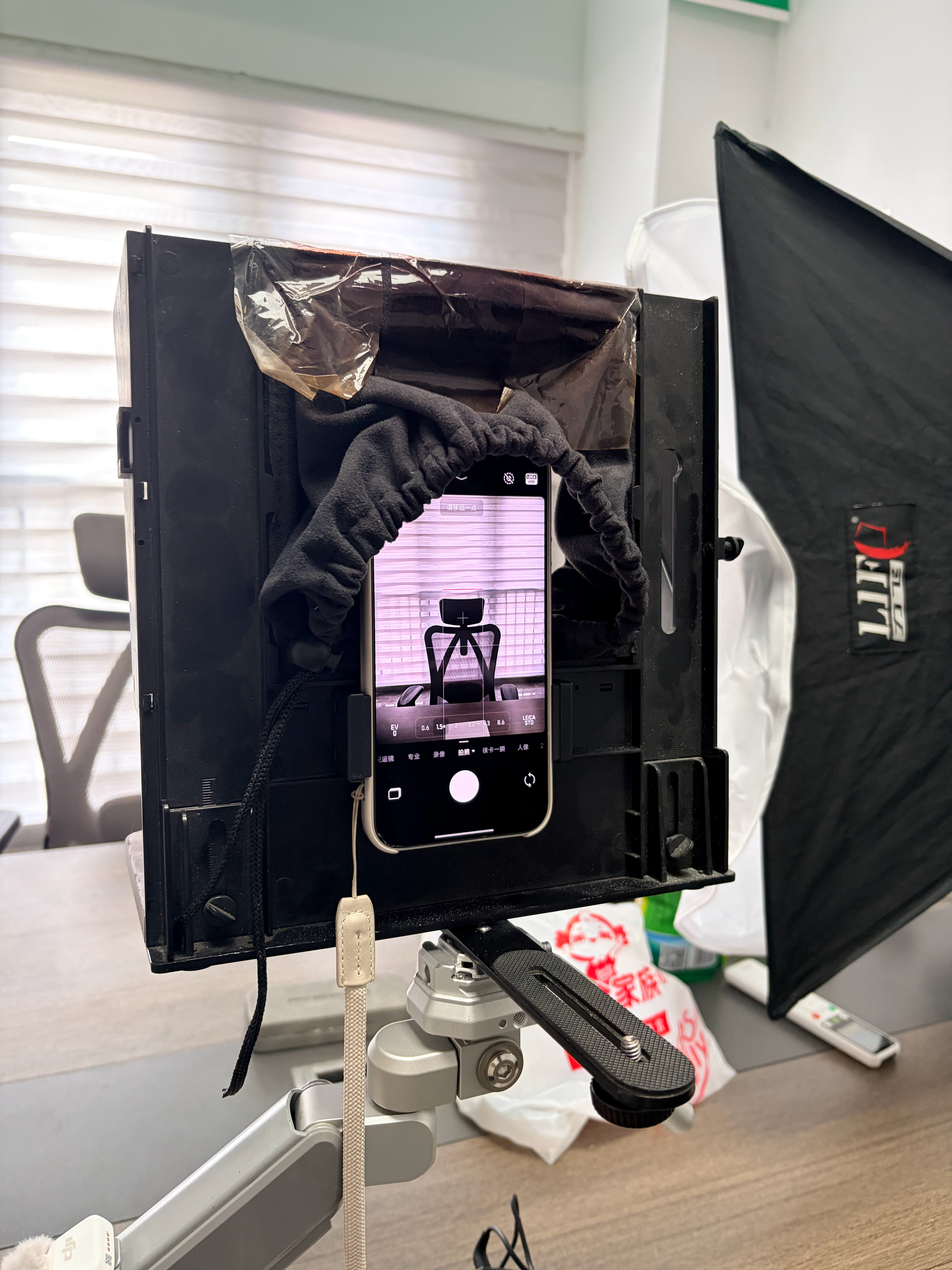 要了老命，刚发现手机拍短视频直出效果，比相机好用多了（大概就是自动美颜美肤不太需