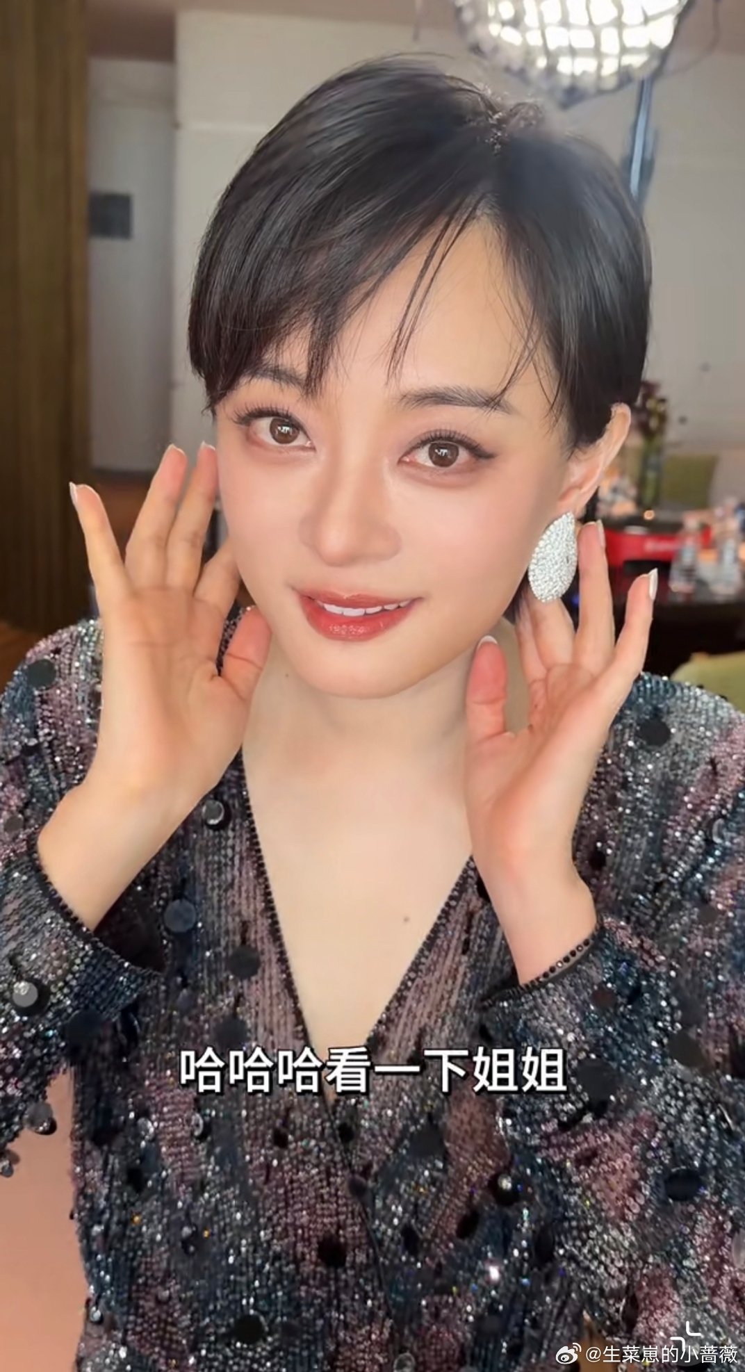 孙俪演绎Armani Privé 2025秋冬高定白玉兰 孙俪